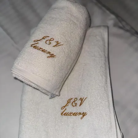 Jiv Luxury I Апартаменты *